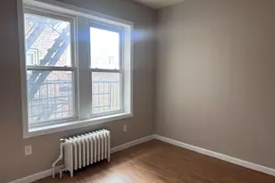 160 Vroom St, Jersey City, NJ 07306 - Photo 5