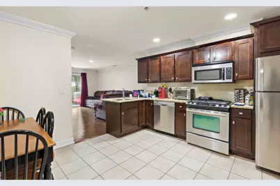 1625 Paterson Plank Rd #9, Secaucus, NJ 07094 - Photo 5