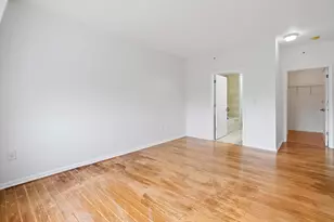 30 Freedom Way, Jersey City, NJ 07305 - Photo 17