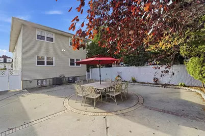 21 Lincoln Parkway, Bayonne, NJ 07002 - Photo 37