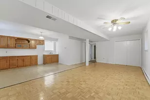 21 Lincoln Pkwy, Bayonne, NJ 07002 - Photo 25