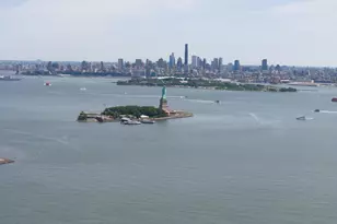 207 Shearwater Ct W, Jersey City, NJ 07305 - Photo 31