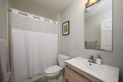 207 Shearwater Ct West #54, Jersey City, NJ 07305 - Photo 9