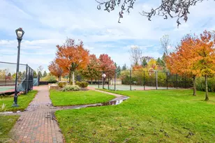 207 Shearwater Ct W, Jersey City, NJ 07305 - Photo 39