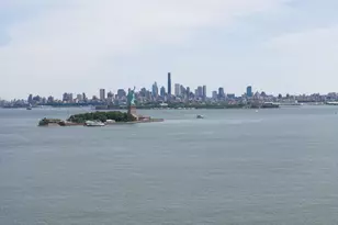 207 Shearwater Ct W, Jersey City, NJ 07305 - Photo 29