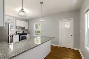 291 Avenue C, Bayonne, NJ 07002 - Photo 11