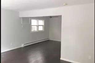 398 Ege Ave, Jersey City, NJ 07304 - Photo 5