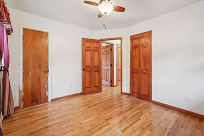 55 Metuchen Ave, Woodbridge Township, NJ 07095 - Photo 11