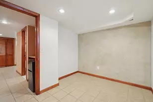 55 Metuchen Ave, Woodbridge Township, NJ 07095 - Photo 27