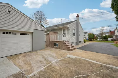 55 Metuchen Ave, Woodbridge Township, NJ 07095 - Photo 3