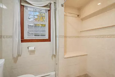 55 Metuchen Ave, Woodbridge Township, NJ 07095 - Photo 13