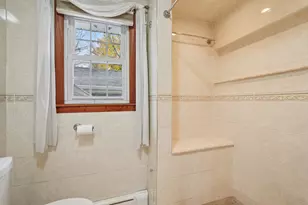 55 Metuchen Ave, Woodbridge Township, NJ 07095 - Photo 13