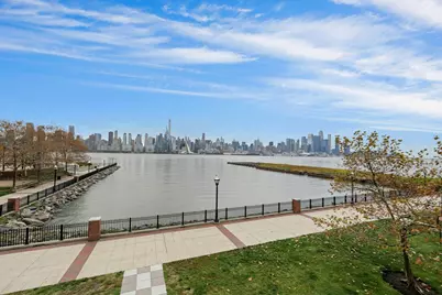 22 Avenue At Port Imperial #114, West New York, NJ 07093 - Photo 11