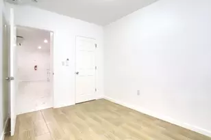 18 Wallis Ave, Jersey City, NJ 07306 - Photo 11