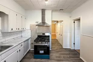 90 Carlton Ave, Jersey City, NJ 07306 - Photo 15