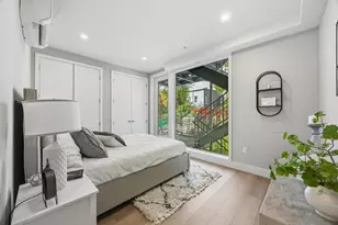 77 Van Reypen St, Jersey City, NJ 07306 - Photo 15