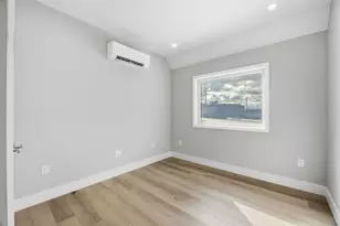 77 Van Reypen St, Jersey City, NJ 07306 - Photo 11