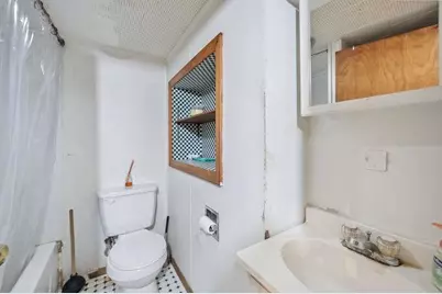 46 Western Ave, Jersey City, NJ 07307 - Photo 23