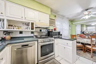 46 Western Ave, Jersey City, NJ 07307 - Photo 11