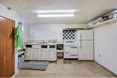 46 Western Ave, Jersey City, NJ 07307 - Photo 21