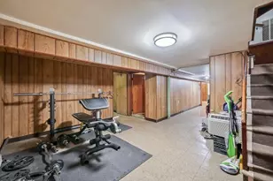 46 Western Ave, Jersey City, NJ 07307 - Photo 25