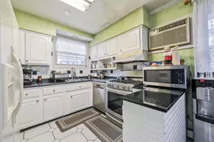 46 Western Ave, Jersey City, NJ 07307 - Photo 13