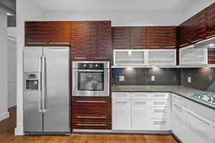 650 Montgomery St, Jersey City, NJ 07306 - Photo 19