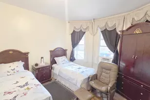 164 Bayview Ave, Jersey City, NJ 07305 - Photo 11