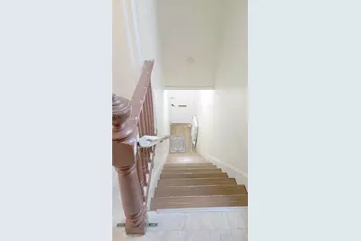 164 Bayview Ave, Jersey City, NJ 07305 - Photo 15