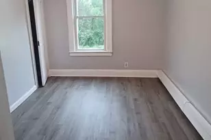 35 Orient Ave, Jersey City, NJ 07305 - Photo 7