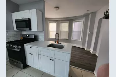 35 Orient Ave, Jersey City, NJ 07305 - Photo 5