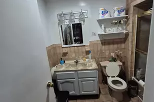 520 42nd St, Union City, NJ 07087 - Photo 19