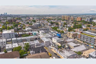 600 67th St #1 &amp; LL, West New York, NJ 07093 - Photo 25