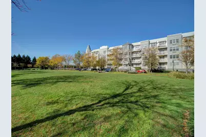 15 Freedom Way #106, Jersey City, NJ 07305 - Photo 9