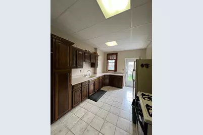 19 Glenwood Ave, Jersey City, NJ 07306 - Photo 9