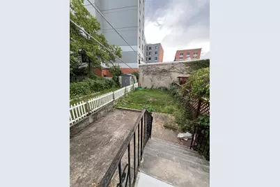 19 Glenwood Ave, Jersey City, NJ 07306 - Photo 17