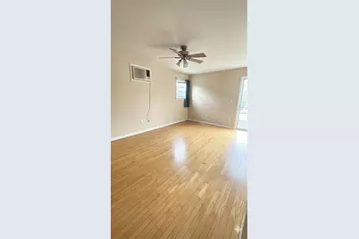 172 West 24th St #2 Rear, Bayonne, NJ 07002 - Photo 5