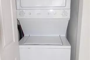 8911 Riverside Pl, North Bergen, NJ 07047 - Photo 13