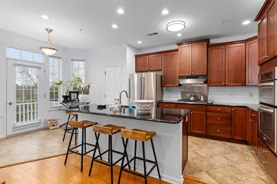 27 Creekside Court, Secaucus, NJ 07094 - Photo 9