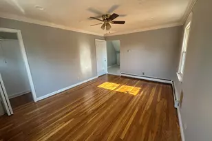 6 Kelly Pkwy, Bayonne, NJ 07002 - Photo 3