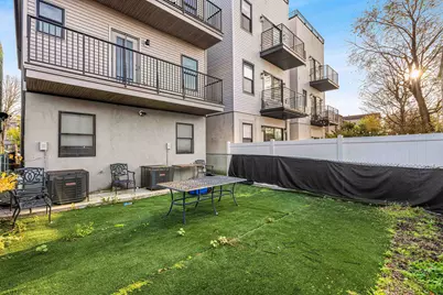 193 Halladay St, Jersey City, NJ 07304 - Photo 47