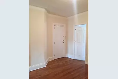 31 Van Nostrand Ave, Jersey City, NJ 07305 - Photo 5