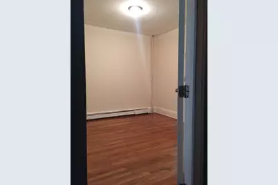 31 Van Nostrand Ave, Jersey City, NJ 07305 - Photo 3