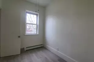 242 Bowers St, Jersey City, NJ 07307 - Photo 5