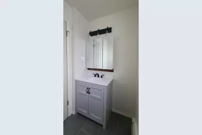 242 Bowers St #3, Jersey City, NJ 07307 - Photo 5