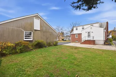 2060 Mountain Ave, Scotch Plains Township, NJ 07076 - Photo 3