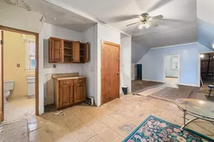 154 W 33rd St, Bayonne, NJ 07002 - Photo 25