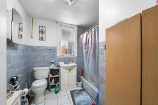 154 W 33rd St, Bayonne, NJ 07002 - Photo 21