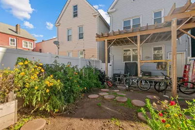 81 Humphrey Ave, Bayonne, NJ 07002 - Photo 37