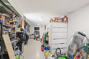 81 Humphrey Ave, Bayonne, NJ 07002 - Photo 33